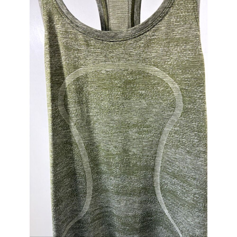 Lululemon Swiftly Tech in Olive Green Size 6 - image 3